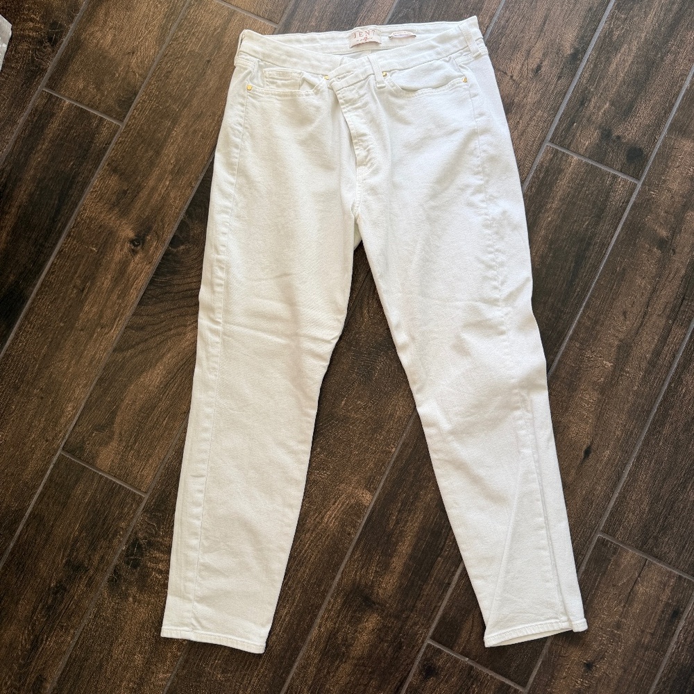 Jen7 by 7 for all Mankind Cropped Skinny Jean White Size 12